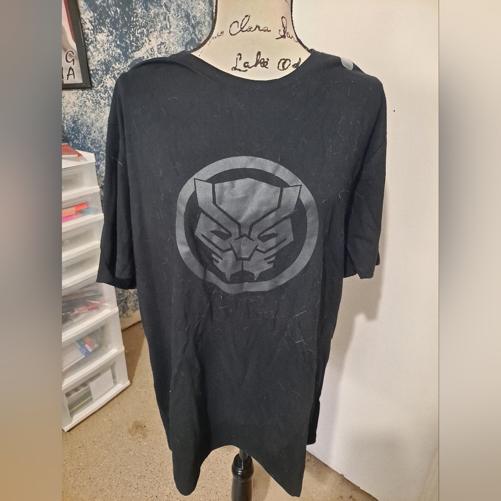 Black Panther Graphic Tshirt